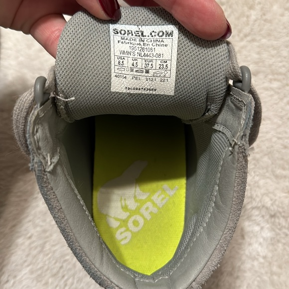 🩶EUC Sorel Out N About Waterproof Leather Wedge Sneakers - Picture 8 of 12